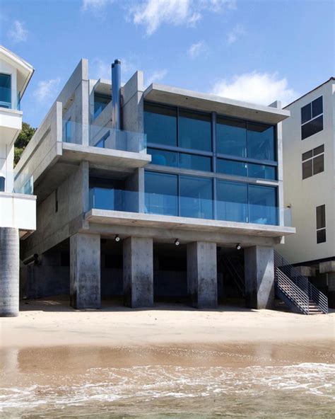 kanye west malibu house pictures.